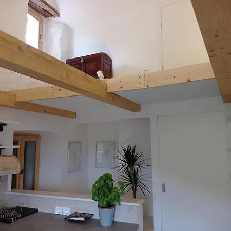Kyra Apartament Pitve